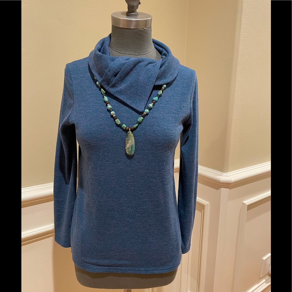 Trisha Tyler woman’s sweater